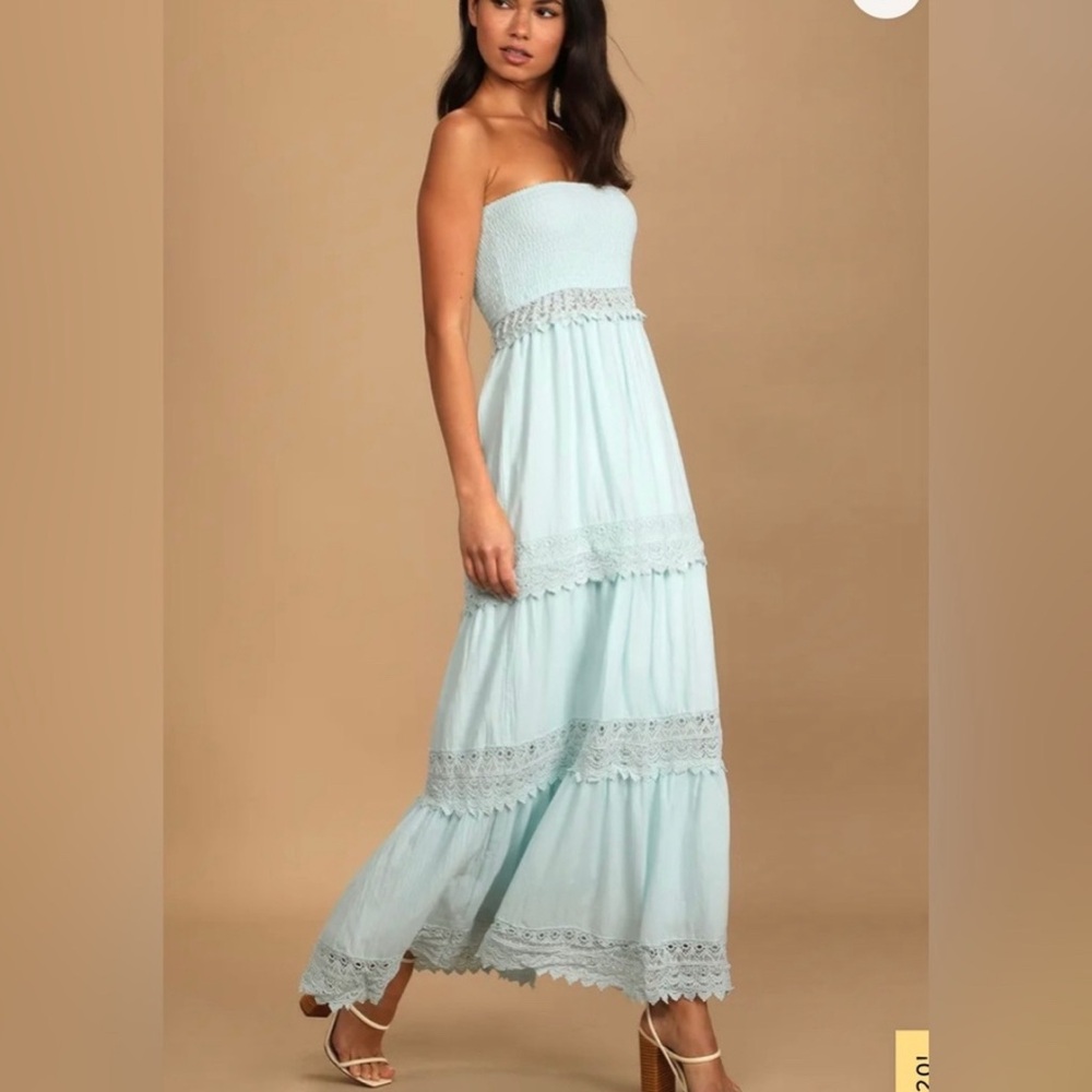 Lulu's Blue Strapless Tiered Sundress